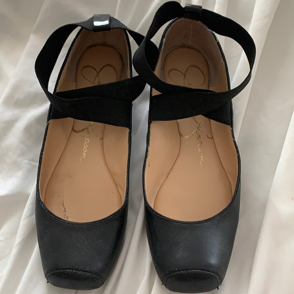 Jessica Simpson black ballet flats